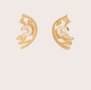 Cat pearl earrings